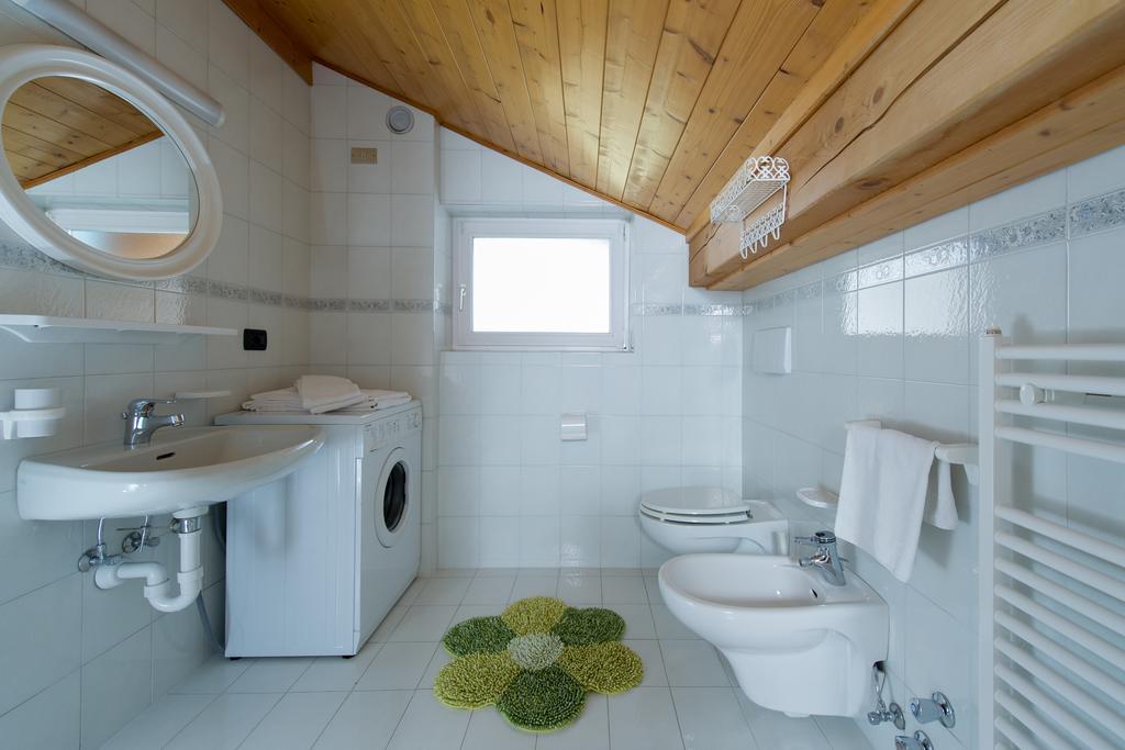 Residence Villa Boschetto Carano  Chambre photo